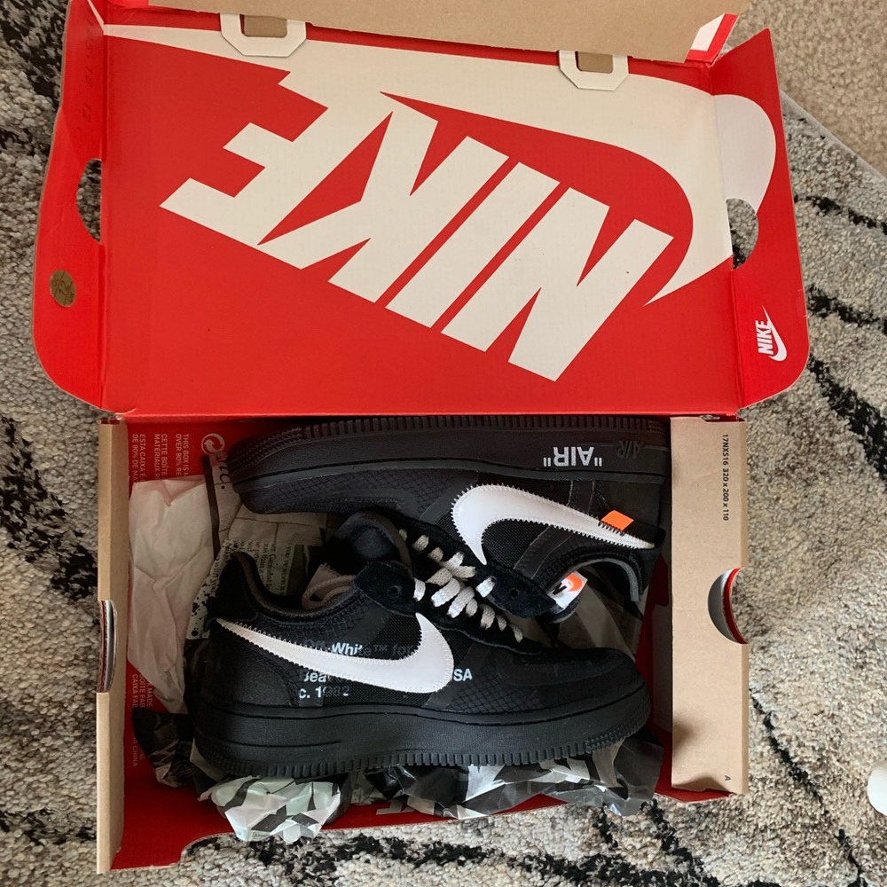 Nike OFF-WHITE x Air Force 1